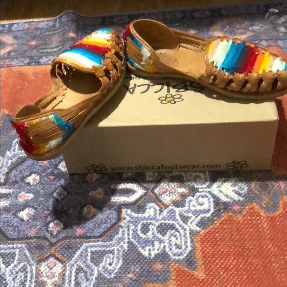 Colorful Sandals - Picture 2 of 3